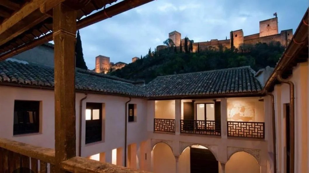 The Suites Marie Granada Apartment